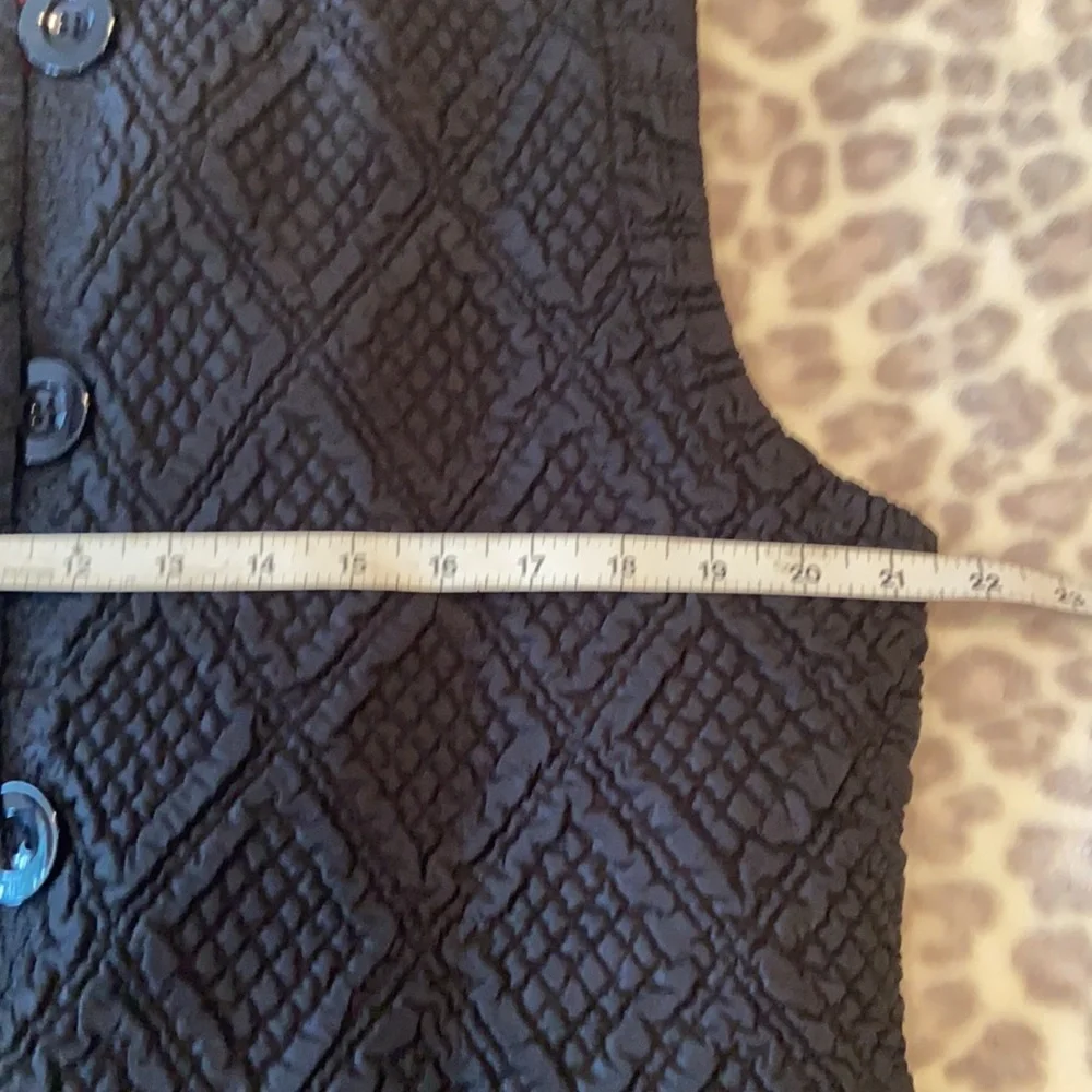 Paris Vest Travel Stretchy Packable Black Sz M-L